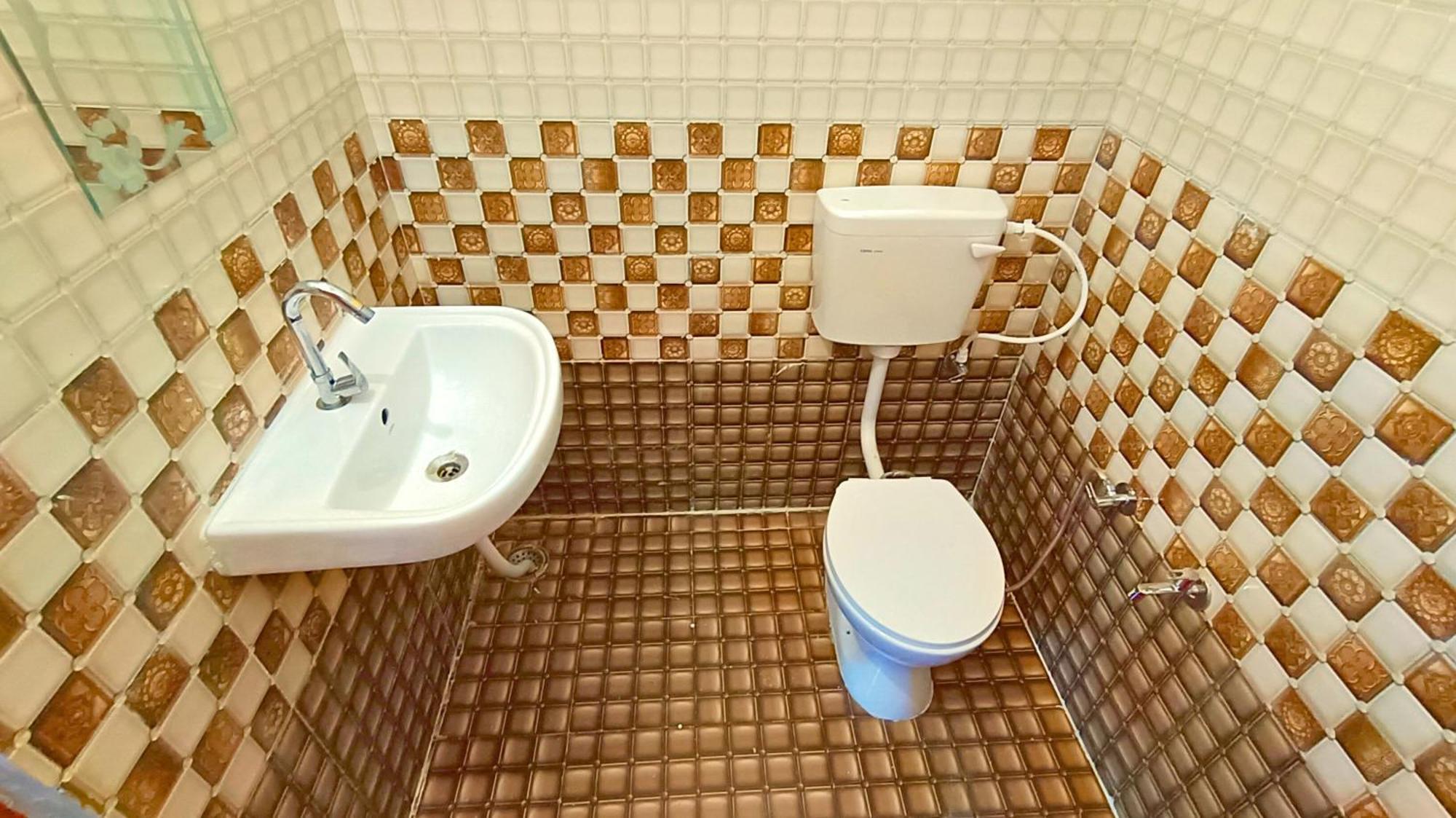 Guest house Kailash Kalp *